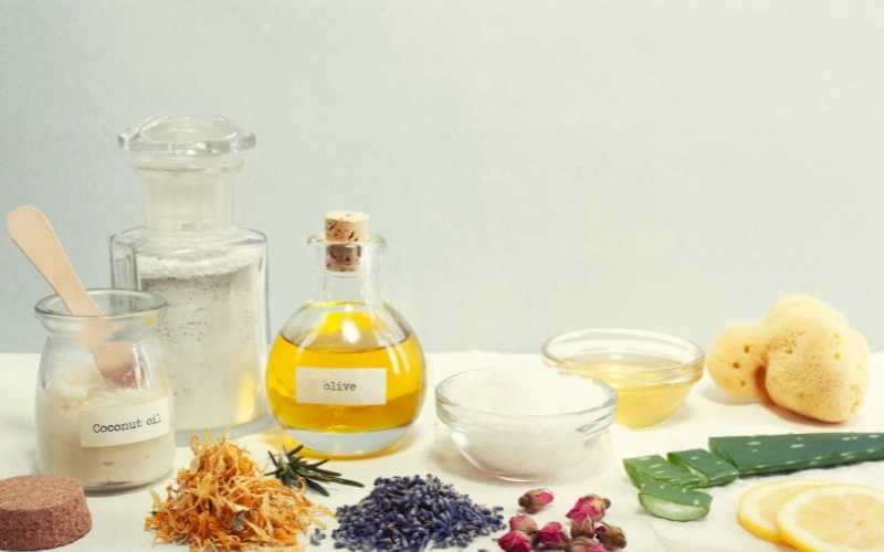 ingredients-pour-fabriquer-son-savon-solide