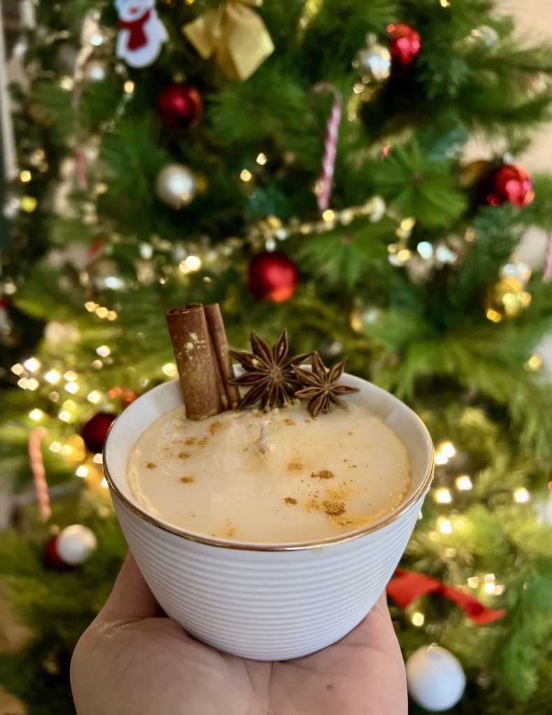 bougie noel vnaille epice scaled 1